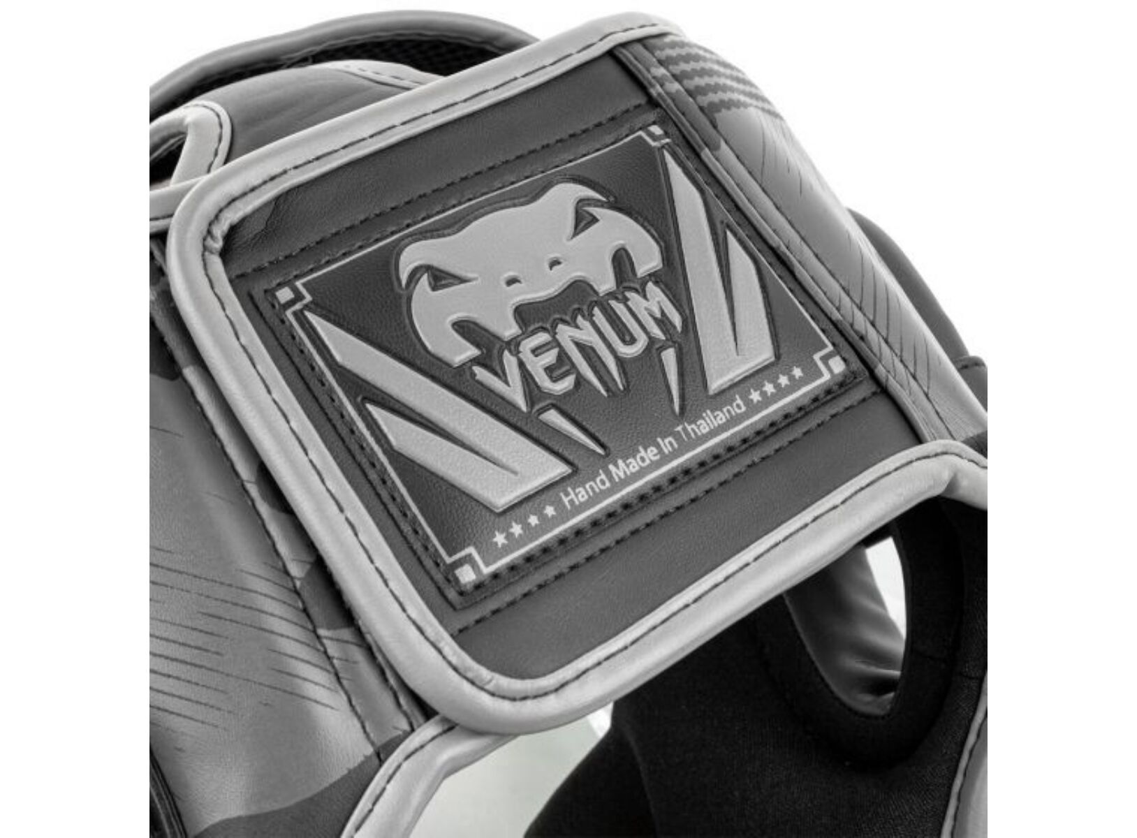 Venum Elite Boxing Gloves - Black/Dark camo